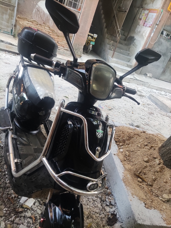 绿源电动车,绿牌正规手续 合格证 行驶证都...