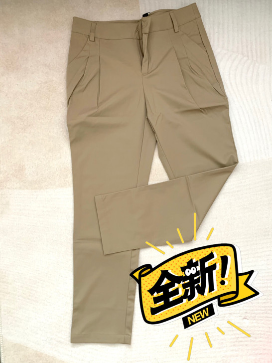 卡其色休闲九分裤   女