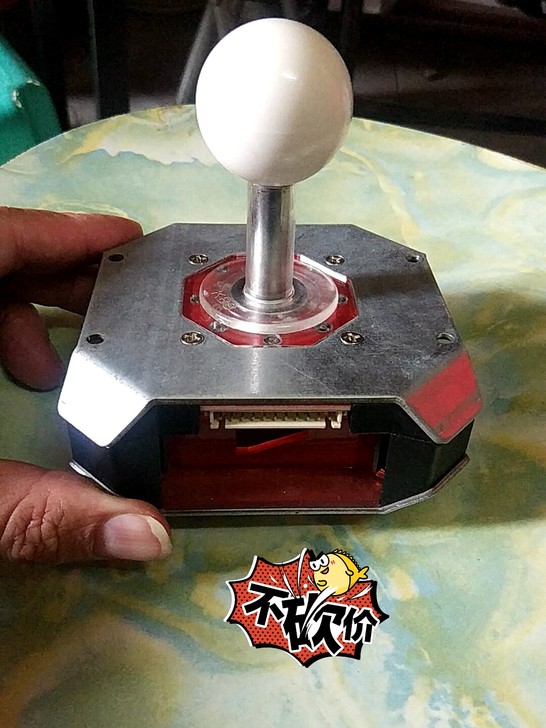 酷宾仕天狼机械摇杆,带灯款8成新无接线。功...