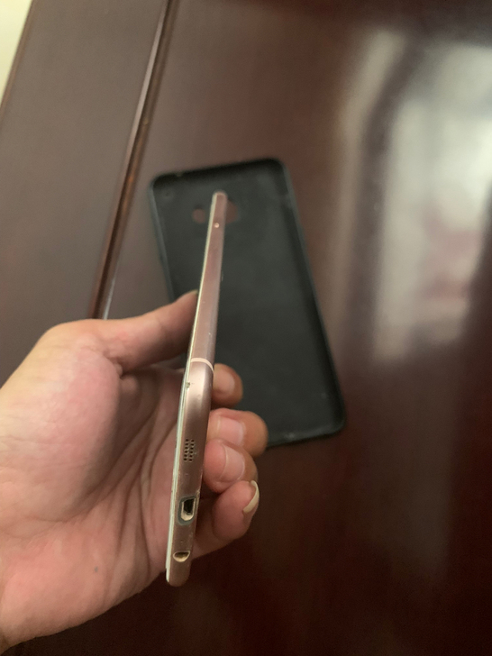 三星C7000,内存不详,无拆修,屏坏,功...