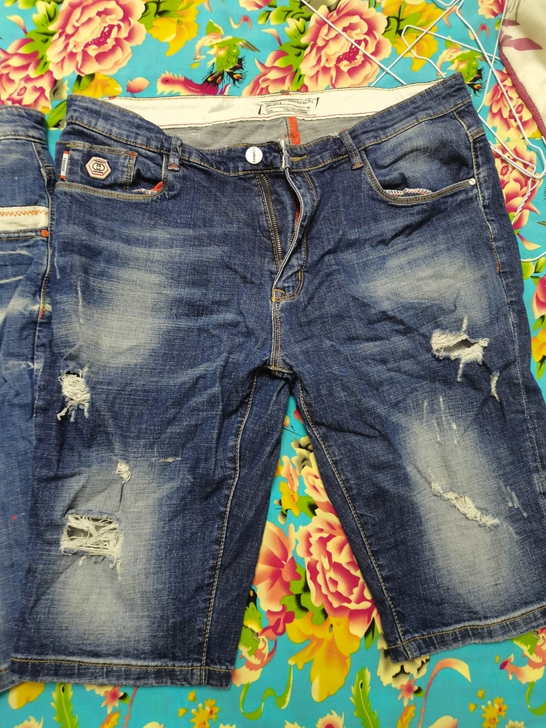 男士34码破洞牛仔短裤，29包邮两条