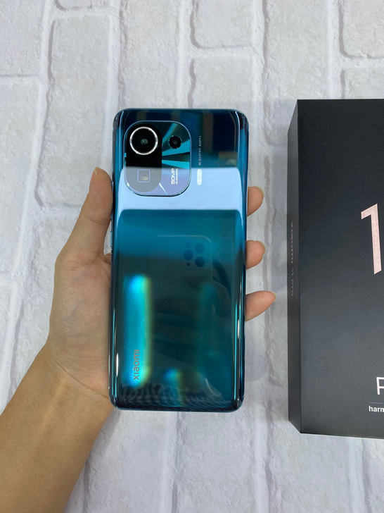 小米11 pro 12+256绿色