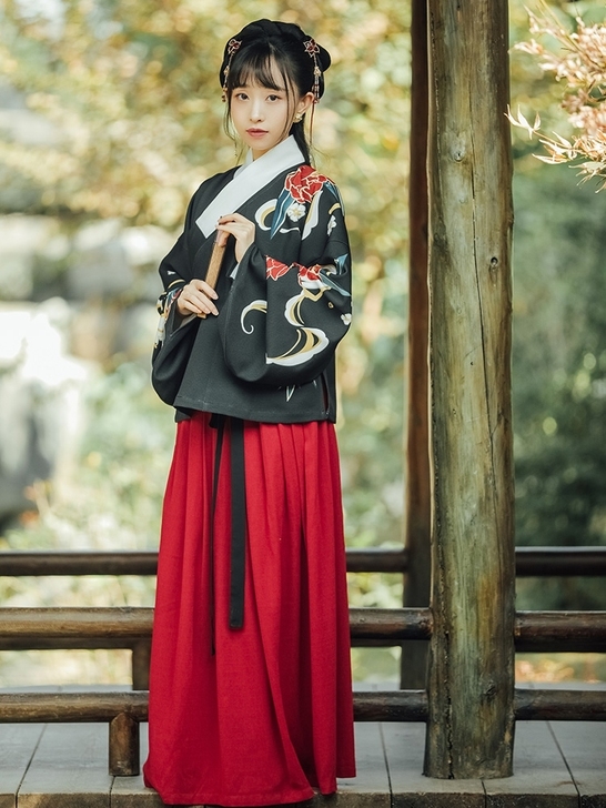 明制汉服十三余小豆蔻家大刀