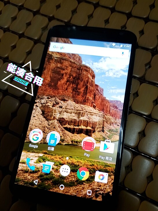 摩托罗拉n6 完美屏，显示正常无烧屏。换过...