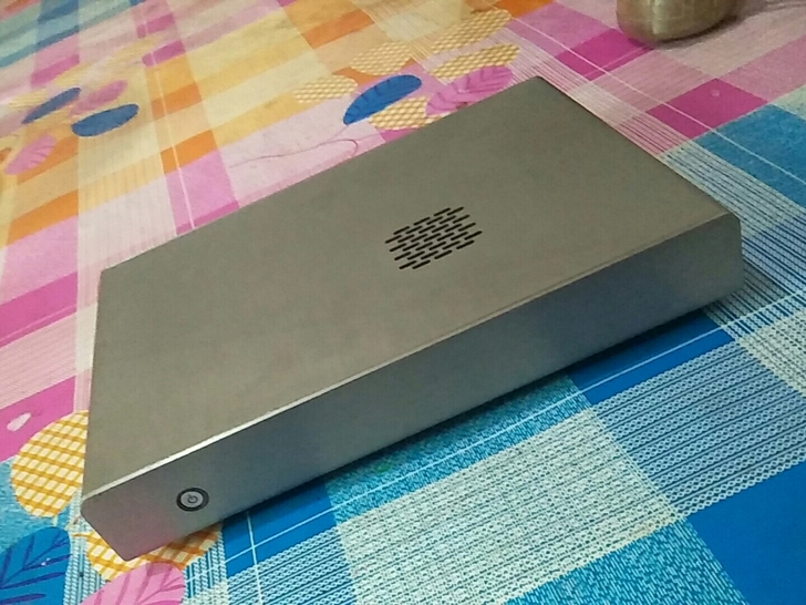 铝电脑机箱 尺寸32/225 后面板有两个...