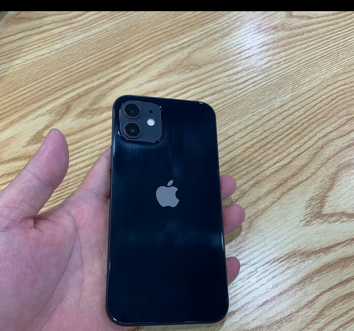 转手自用苹果12,128g内存,手机不卡,...