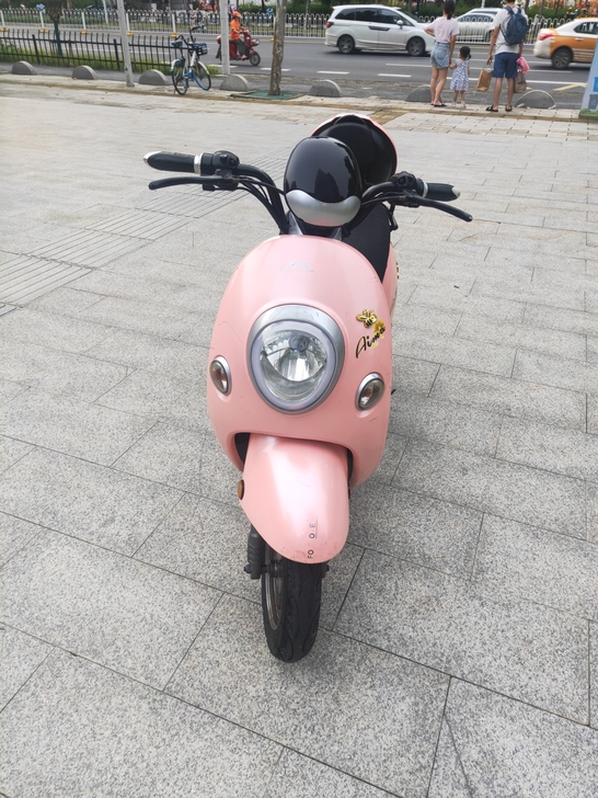 60伏爱玛小龟电动车