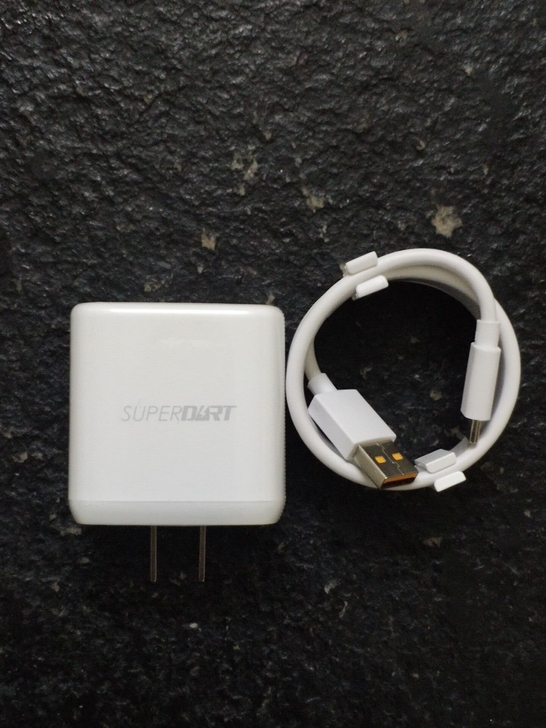 Realme 65W充电器适用Realme...