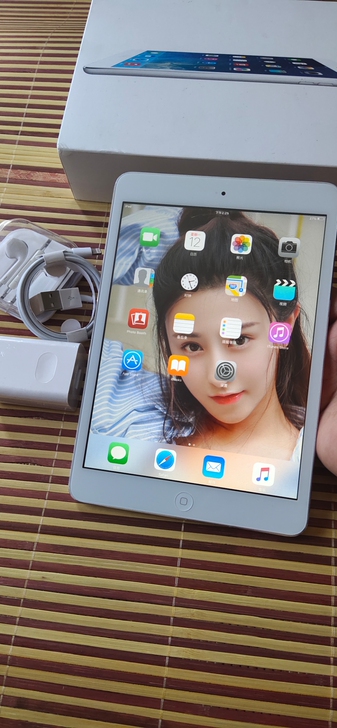苹果平板  iPad mini，国行， W...
