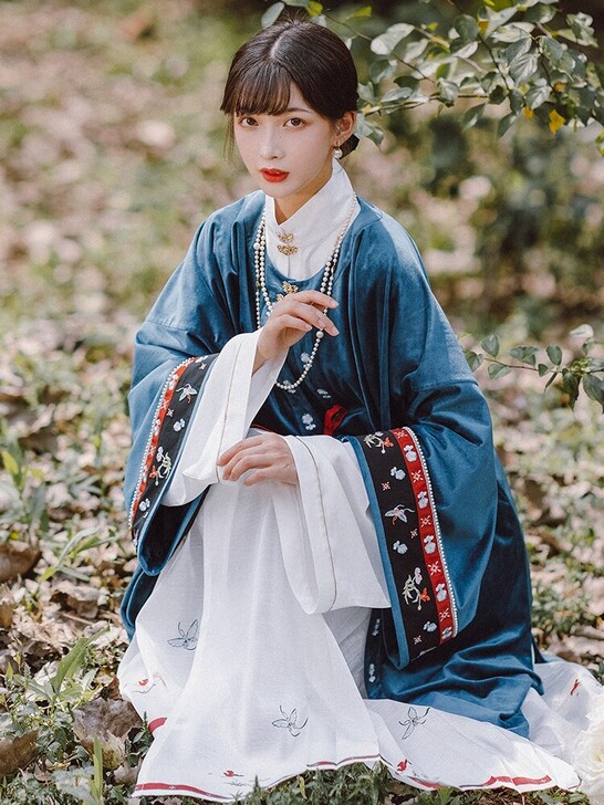 池夏:幽客 圆领对襟长衫百迭裙原创明制中国...