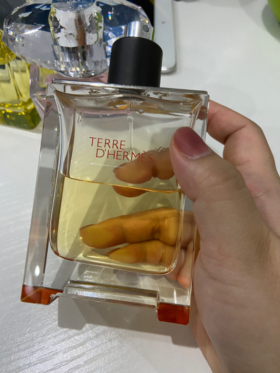 怀孕了，香水用不上了，闲置挥发太浪费啦，低...