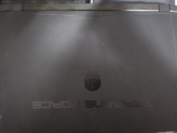 二手笔记本 代出未来人类x599g准系统