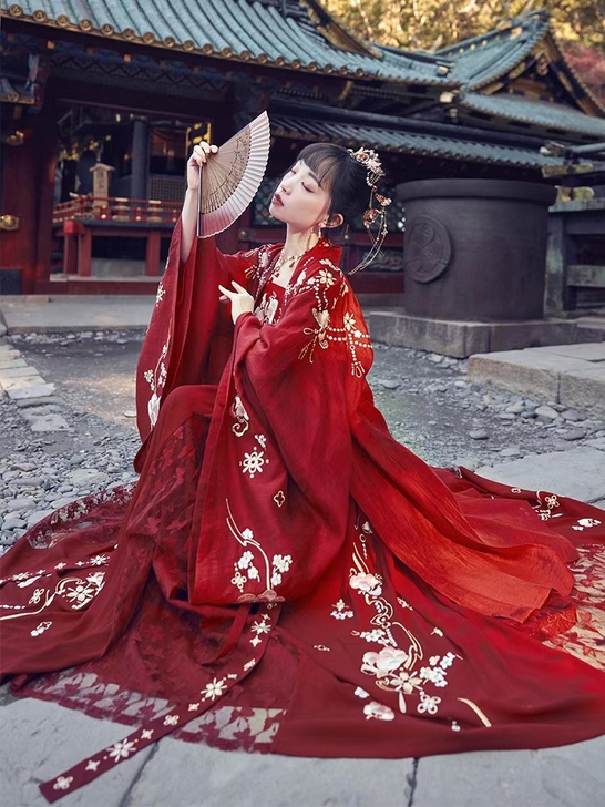 十三余牡丹国色一套！内搭三件套s，大袖m，...