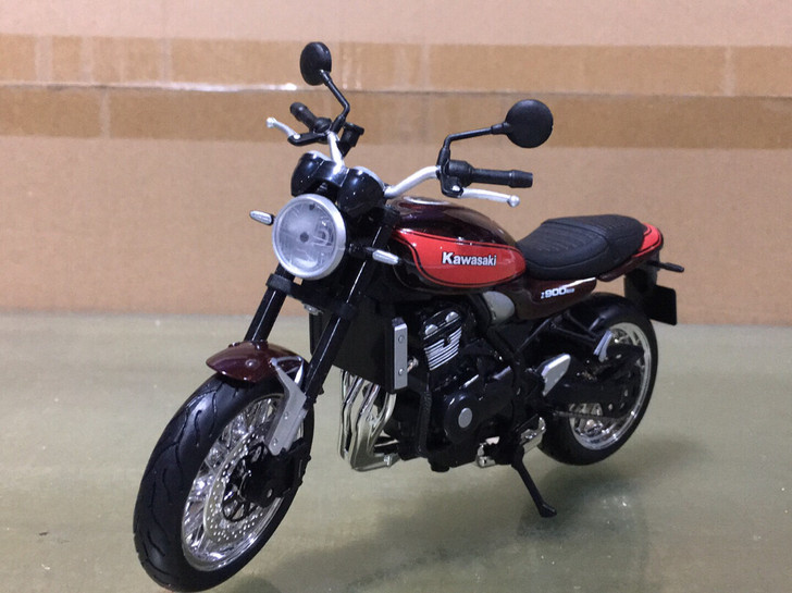 美弛图1/12 川崎Z900RS摩托车 棕...