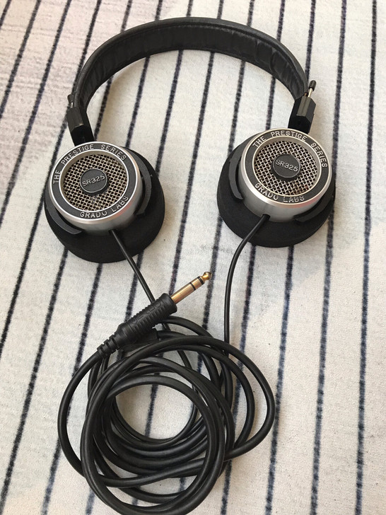 歌德sr325 头版   情况看图片，头版...