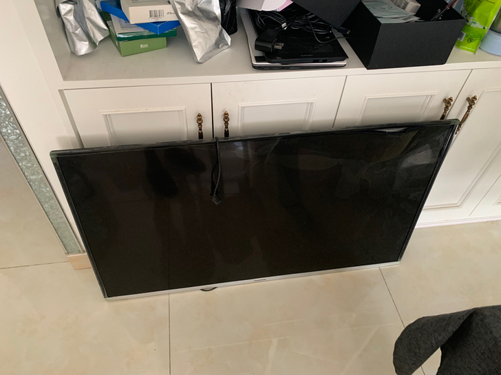 品牌型号 ：长虹49u3c，49寸