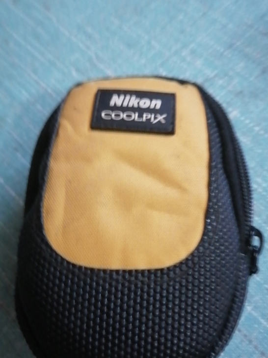 尼康相机COOLPOX数码相机，完整无破损...