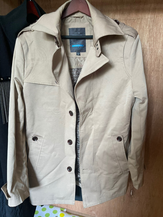 男士风衣 170码 同城最好 不退不换 邮...