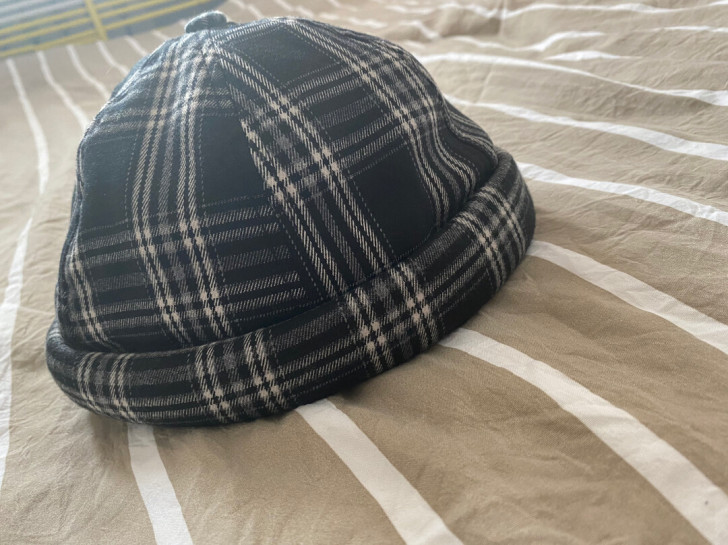 阿吉豆格纹瓜皮帽，57cm。