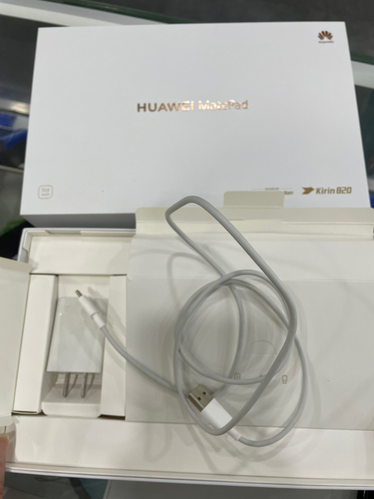 huawei mate pad 6+128...