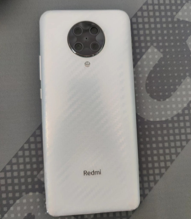 红米K30至尊版8+512顶配，换个同价位...