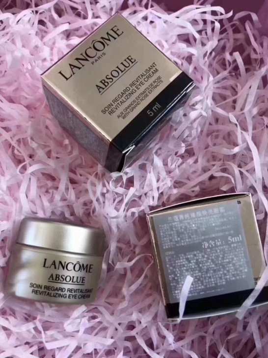 兰蔻精纯眼霜，有三个，专柜送，60一个不包...