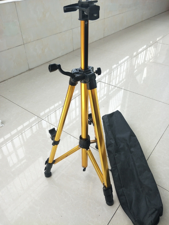 画具颜料炭笔画板速写夹全套都有