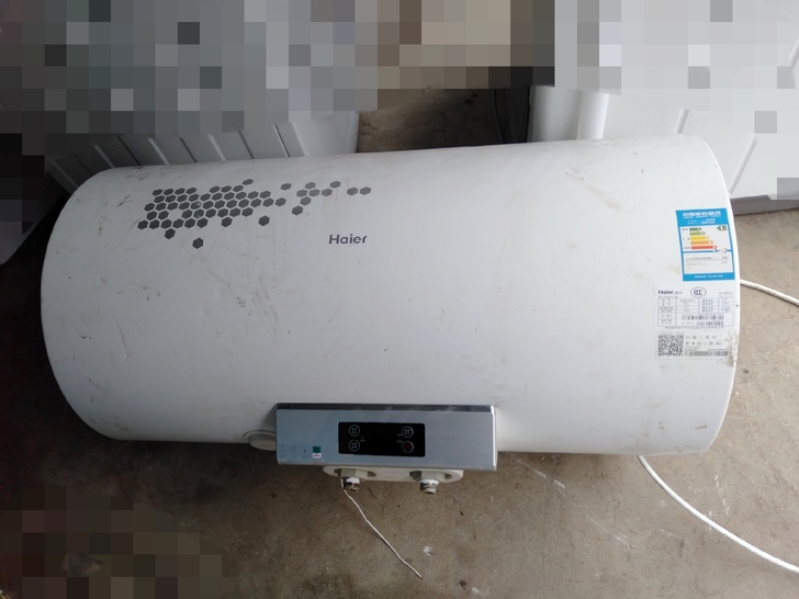 海尔60升热水器,八九成新,原装好用,大品...