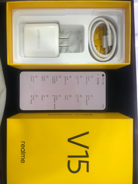 OPPO realme V15,8+128...