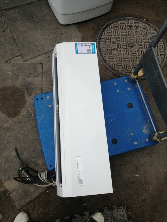 出售二手空调，大品牌的格力美的海尔，管送货...