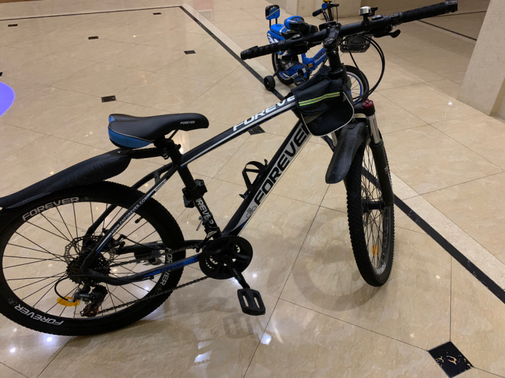 出售2020年底购入山地车一台,24寸,2...