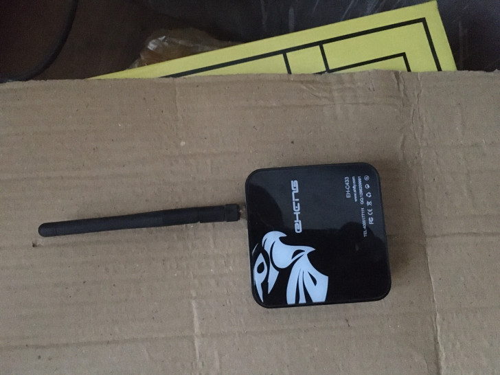 亿航无人机蓝牙盒，第一代，正常使用，二手商...