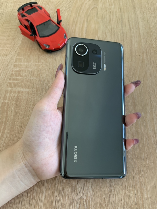 小米11pro 12+256G 99新,...
