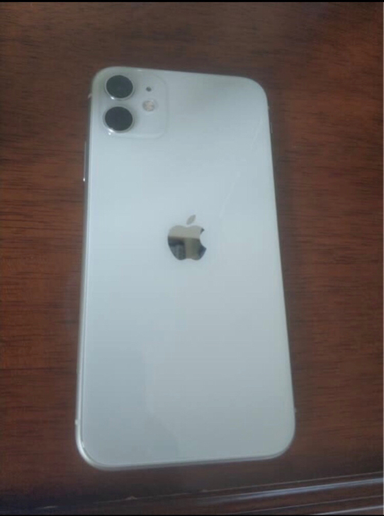 苹果11个人1手 价格便宜 低价出售 有需...