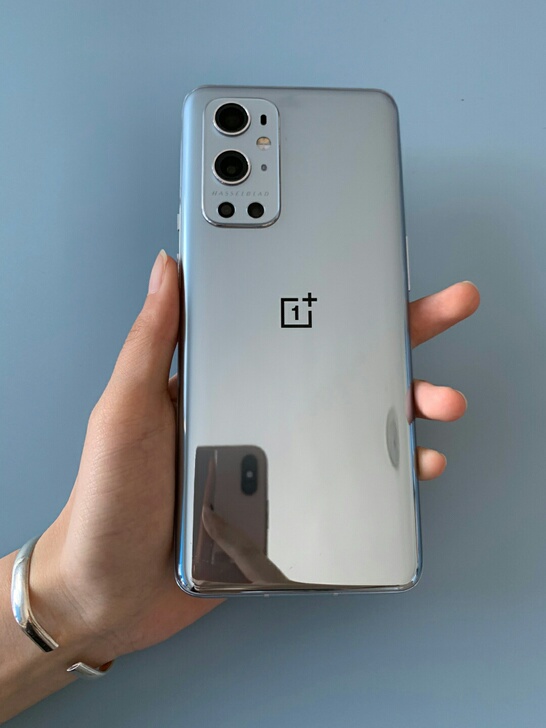 22一加9pro银色 12+256G 98...