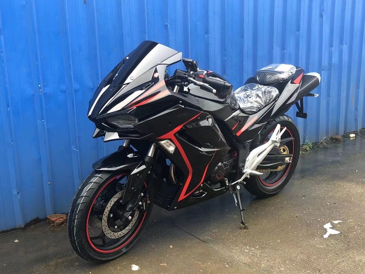 川崎H2跑车二手摩托车精品车，本田，铃木，...
