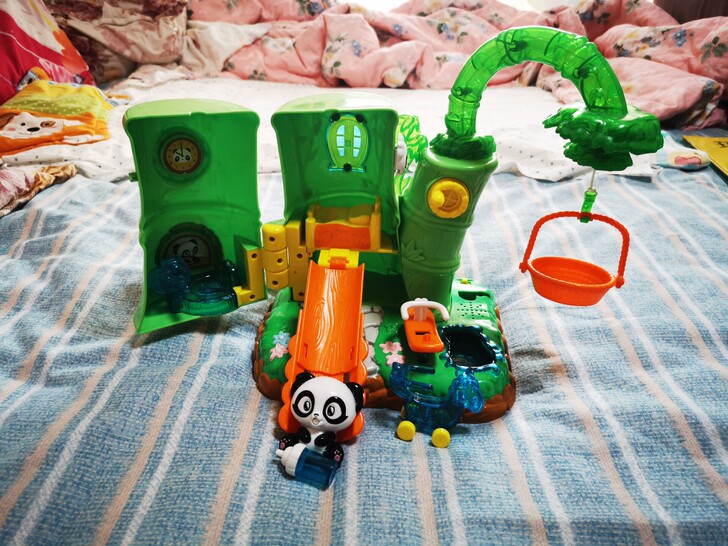 三宝电子 熊猫小竹园 电子宠物 非全新