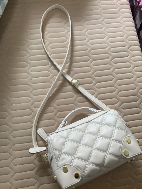 单肩包 斜挎手拎都可以