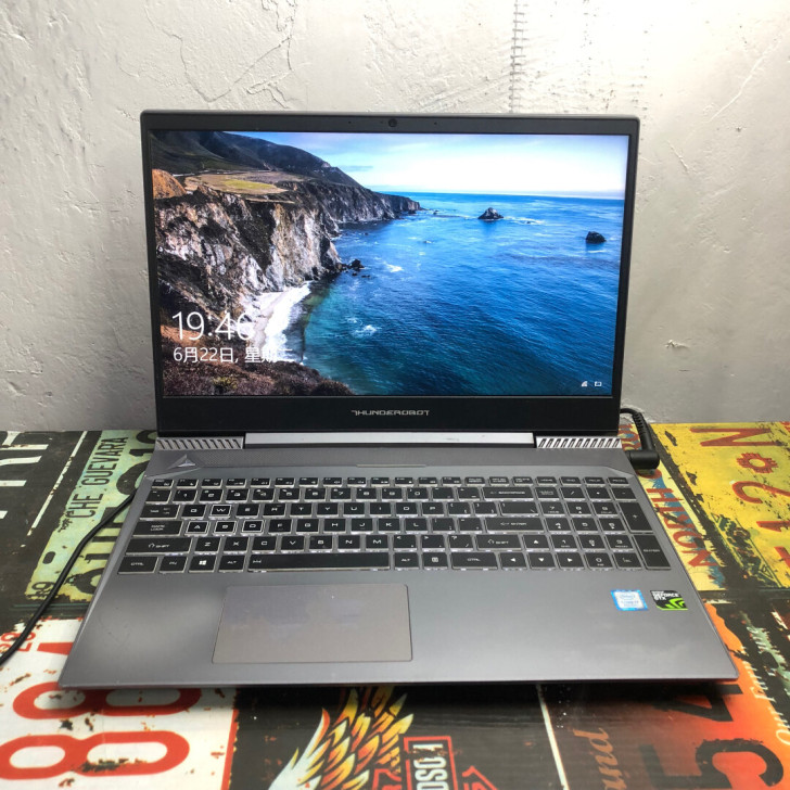 雷神i7游戏本911air作图笔记本电脑