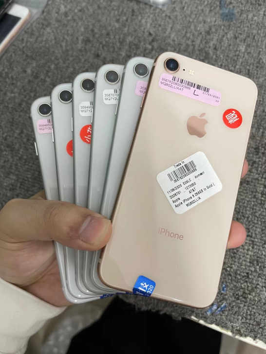 二手8代64g iPhone8 原装8pl...