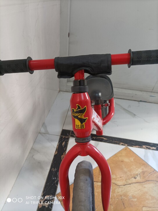 闲置凤凰平衡车，7成新，自提。