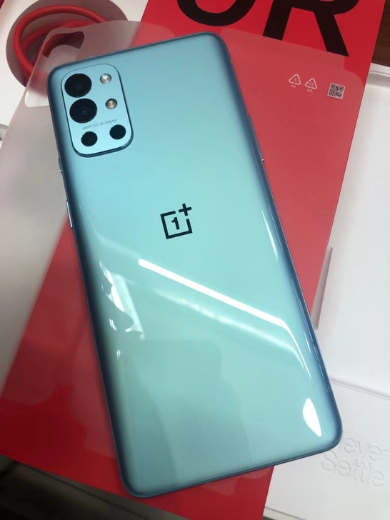 一加9R，5G，8+128G，双卡双待全网...