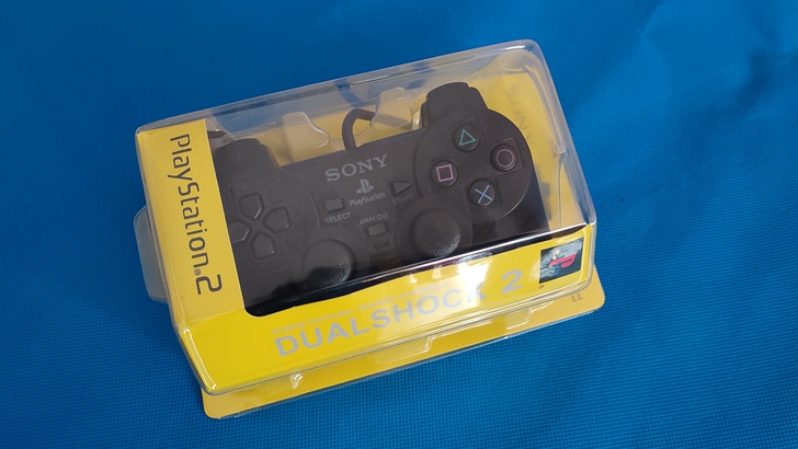索尼游戏原装手柄，质量好，功能正常。