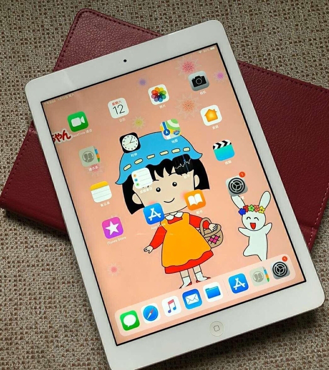 几乎全新的mini 4 ipad 2018...