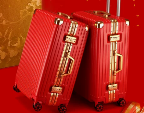 MISS T 旅行箱 感兴趣的话点“我想要...