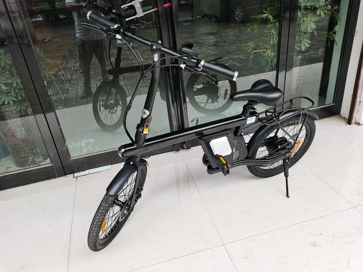 全新永久狸猫IP1新国标锂电电动车，锂电自...