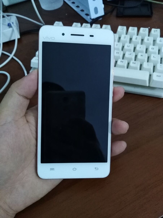 VIVO  V3  3*16g 个人自用一...