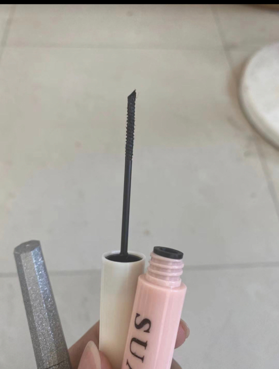 【超市清仓】 睫毛膏加长加密不晕妆细刷头