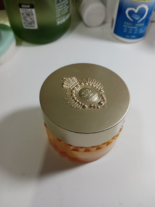 还不错但是买了新的面霜不想用了