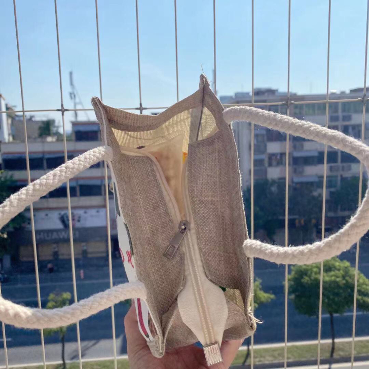 颜值很高的手拎帆布包